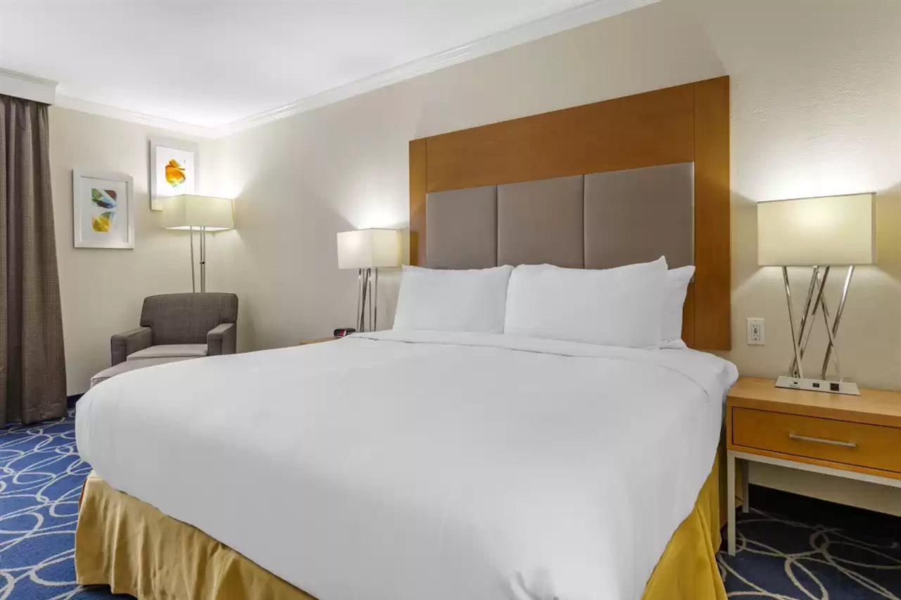 Comfort Inn & Suites Houston I-10 West Energy Corridor المظهر الخارجي الصورة