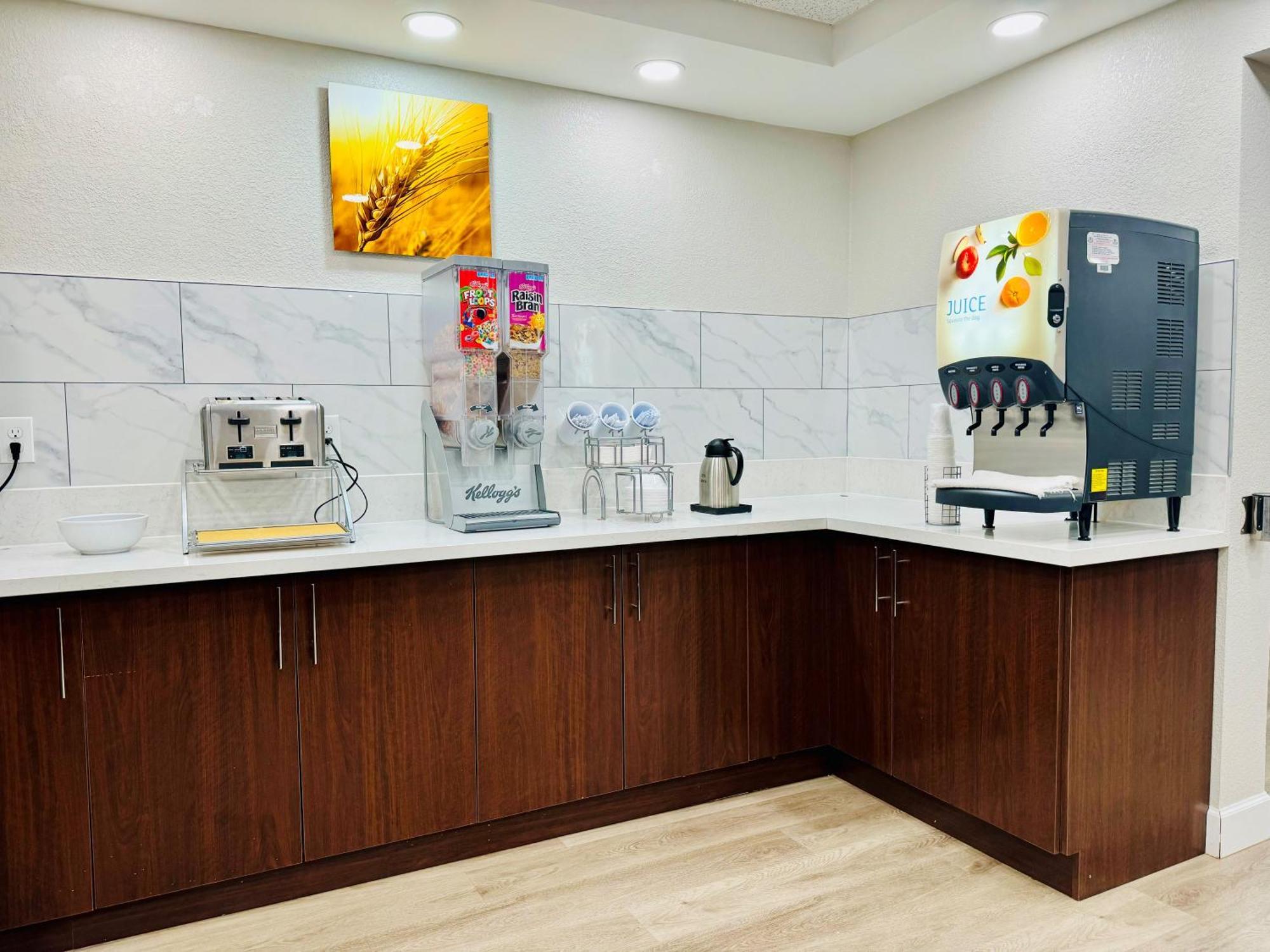 Comfort Inn & Suites Houston I-10 West Energy Corridor المظهر الخارجي الصورة