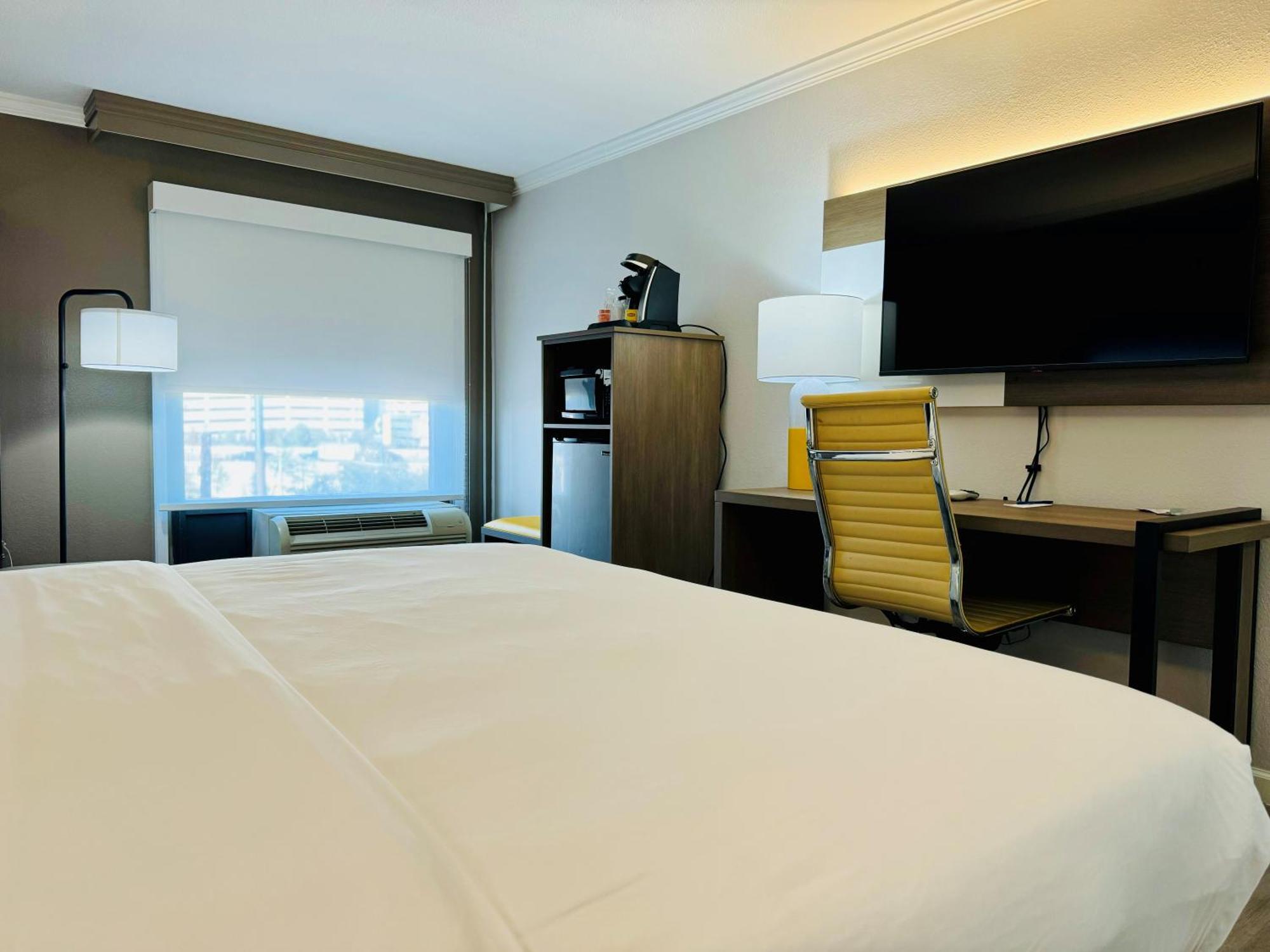 Comfort Inn & Suites Houston I-10 West Energy Corridor المظهر الخارجي الصورة