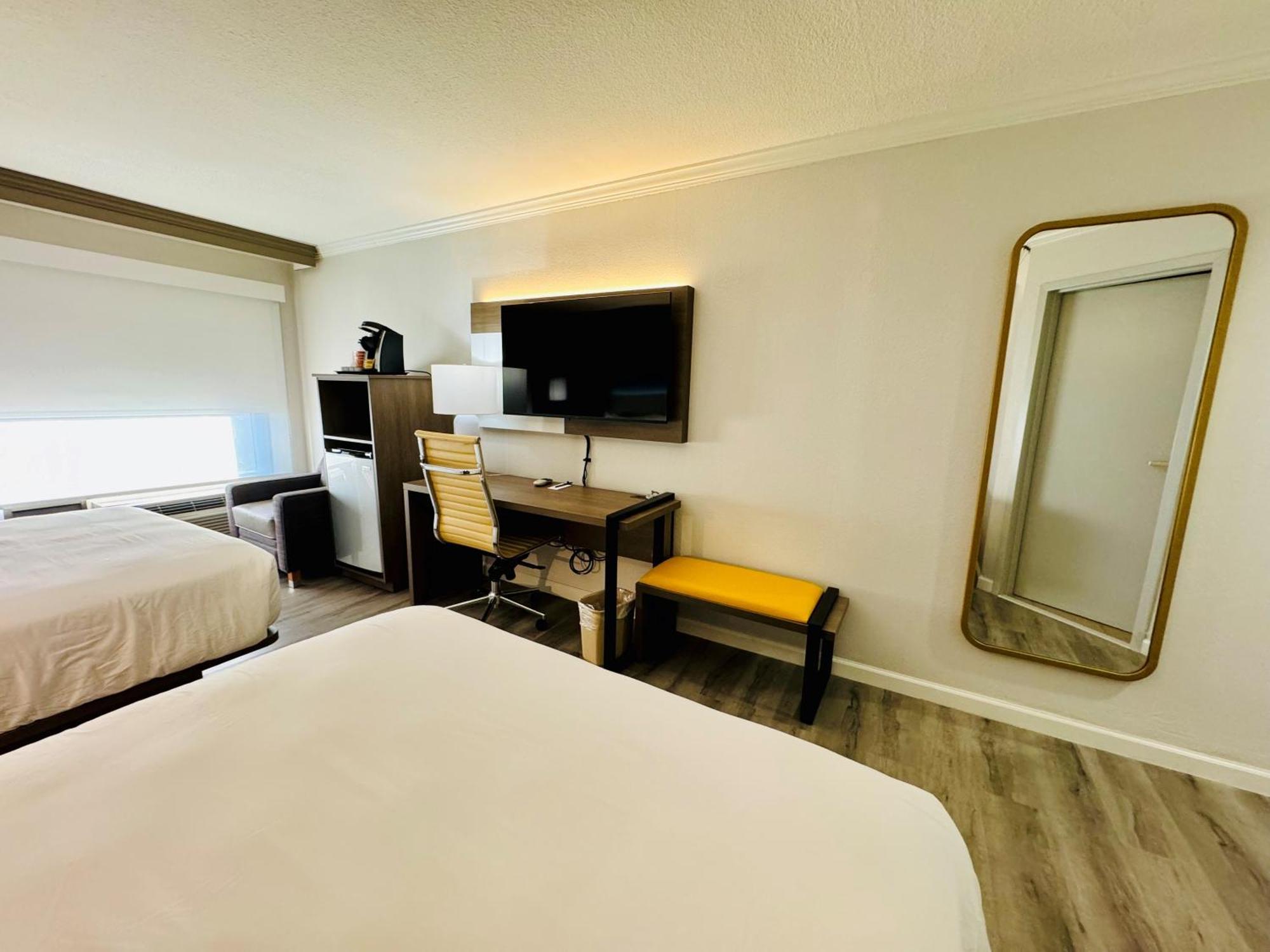 Comfort Inn & Suites Houston I-10 West Energy Corridor المظهر الخارجي الصورة