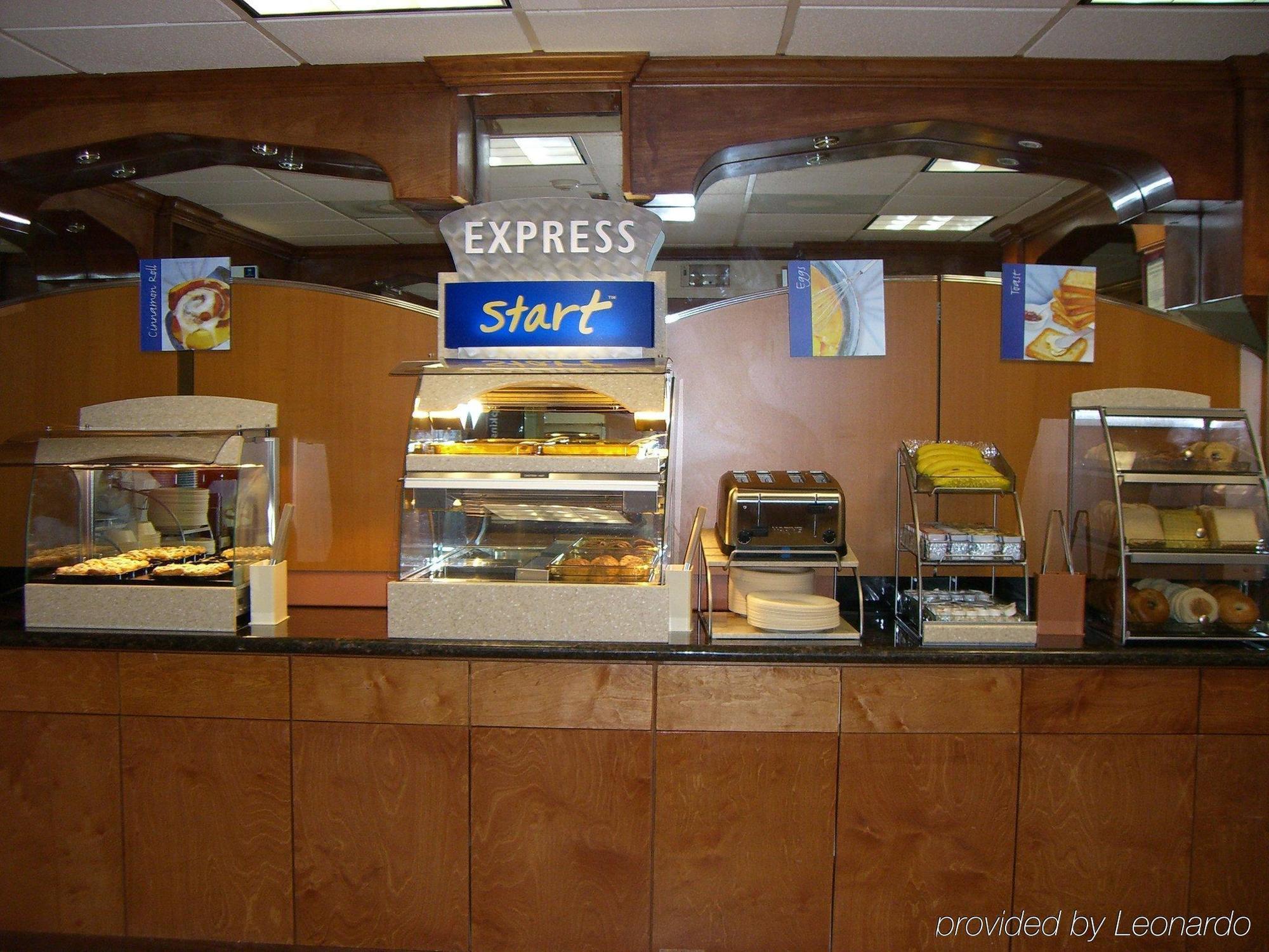 Comfort Inn & Suites Houston I-10 West Energy Corridor المطعم الصورة